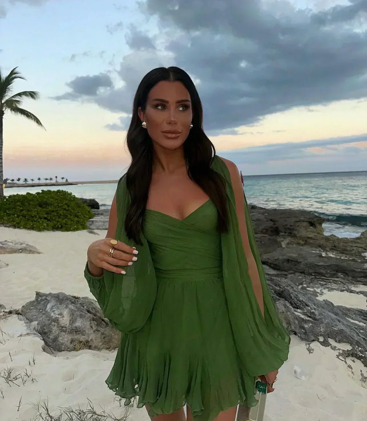 Lizzy | Chic and Elegant Mini Dress - Ciara & Fiona