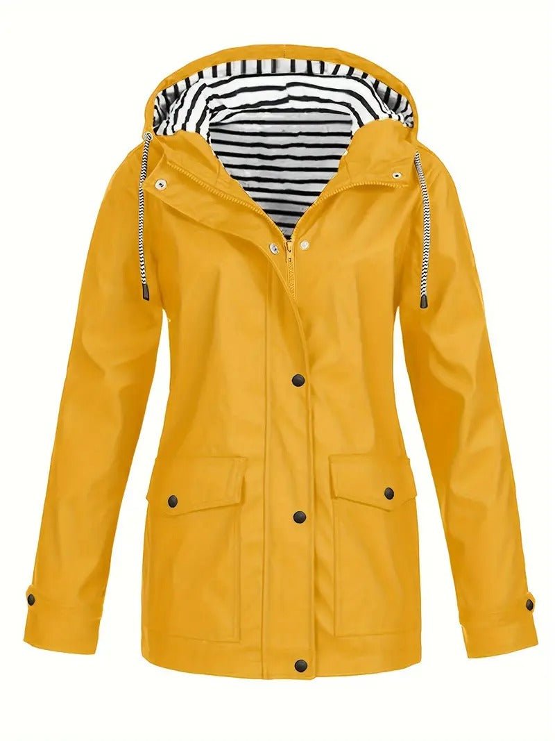 Maryam | Trendy Raincoat - Ciara & Fiona