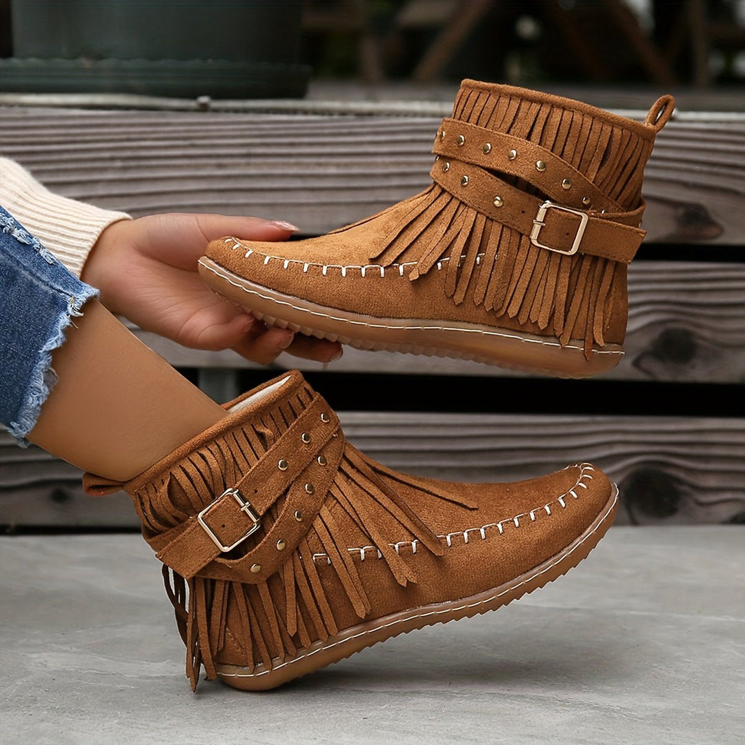 Meline | Stylish Boots - Ciara & Fiona