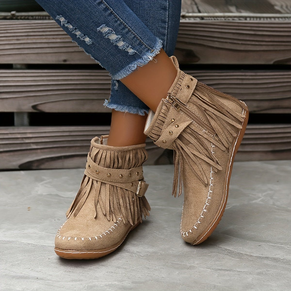 Meline | Stylish Boots - Ciara & Fiona