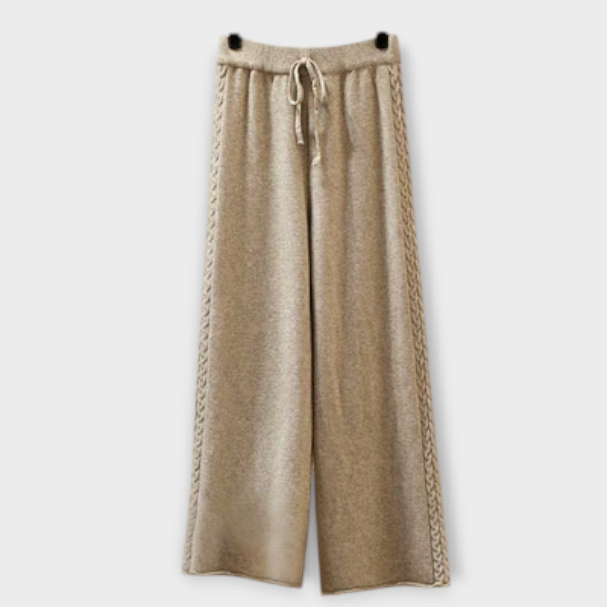 Olivia - Elegant Knit Set - Luna Hampton