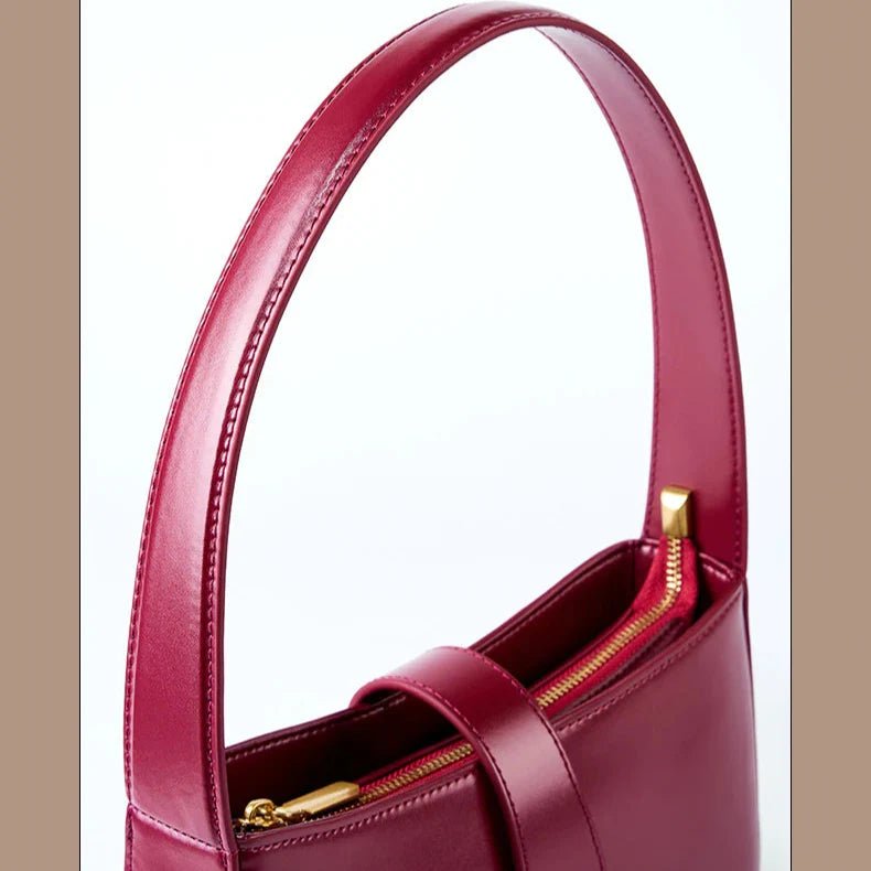 Oxford Street Hobo - Ciara & Fiona