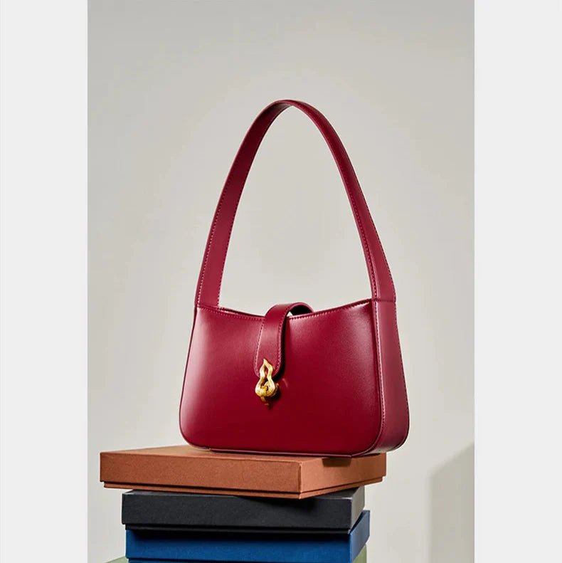 Oxford Street Hobo - Ciara & Fiona