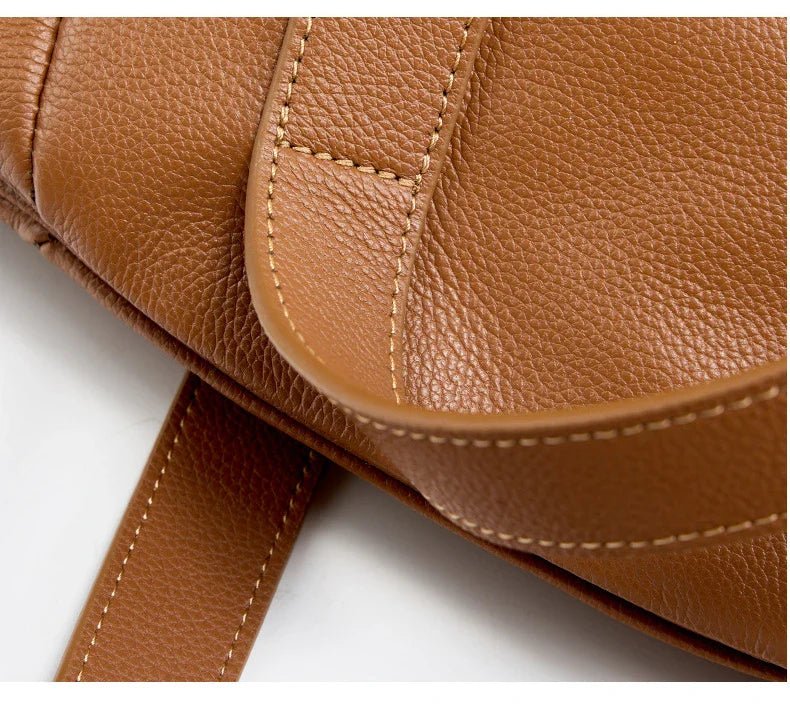 Regent Hobo - Ciara & Fiona