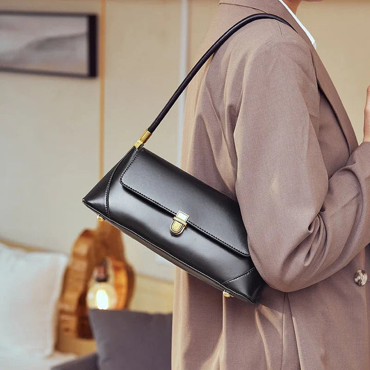 Regent Street Shopper - Ciara & Fiona