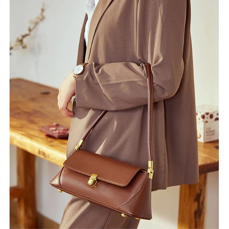 Regent Street Shopper - Ciara & Fiona