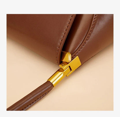 Regent Street Shopper - Ciara & Fiona