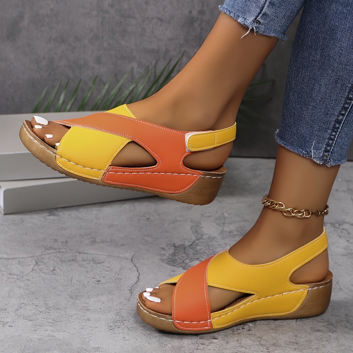 Sasha | Comfortable Orthopedic Sandals - Ciara & Fiona
