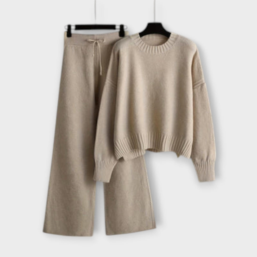Stella - Casual Knit Set - Luna Hampton