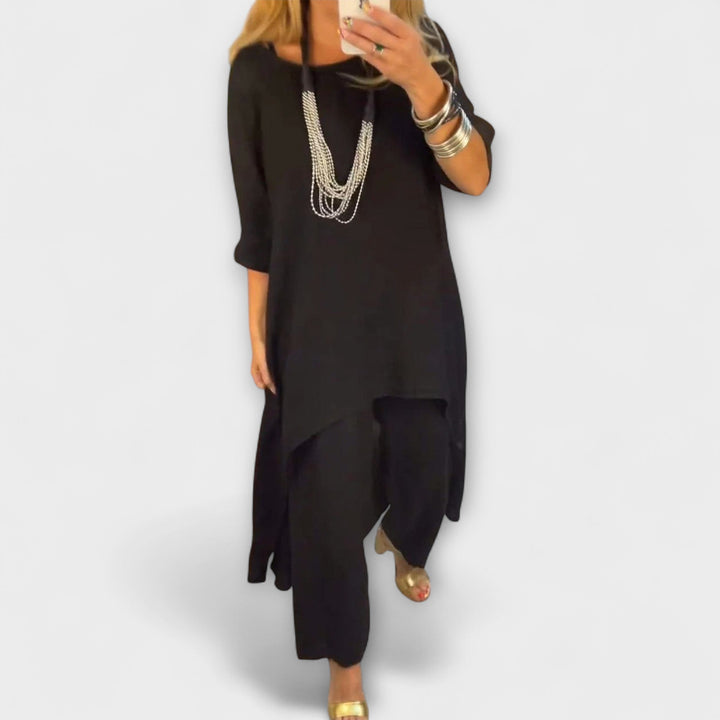 Tabea - Linen Suit with Round Neckline - Luna Hampton