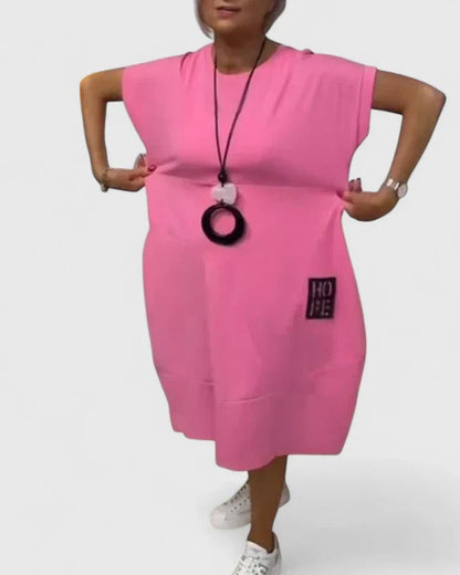 Thalyssiah | Comfortable Midi Dress - Luna Hampton