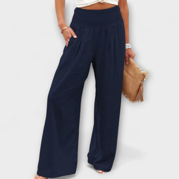 Thearya - Casual Wide Pants - Luna Hampton