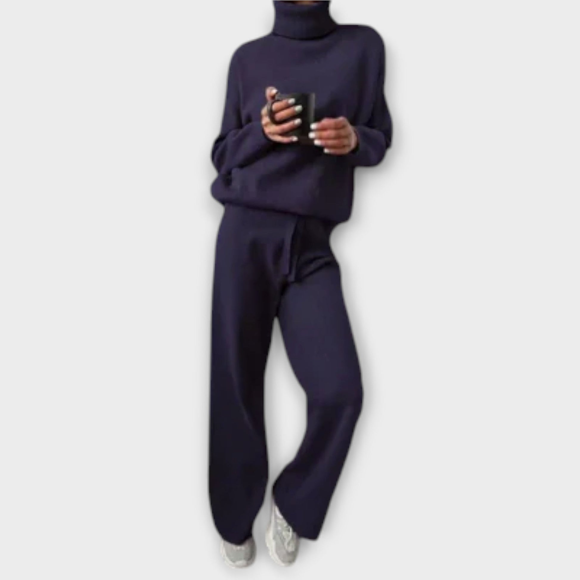 Theresa - Cozy Set - Luna Hampton