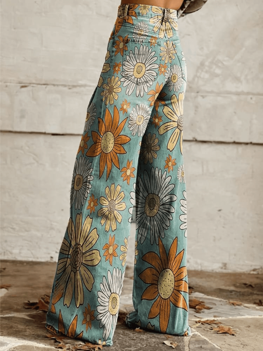 Tonia | Vintage Wide - Leg Floral Pants - Ciara & Fiona