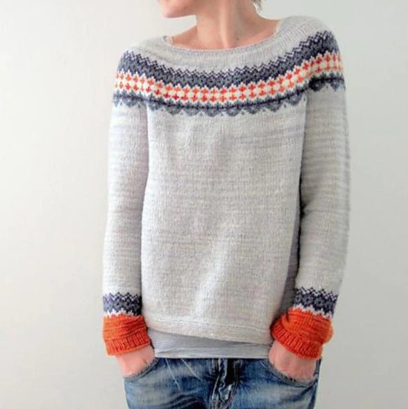 Veronika - Relaxed & Comfortable Sweater - Ciara & Fiona