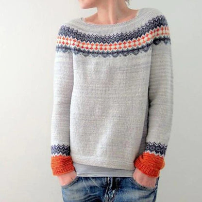 Veronika - Relaxed & Comfortable Sweater - Ciara & Fiona