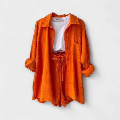 Victoria - Comfortable 2 - Piece Set - Luna Hampton