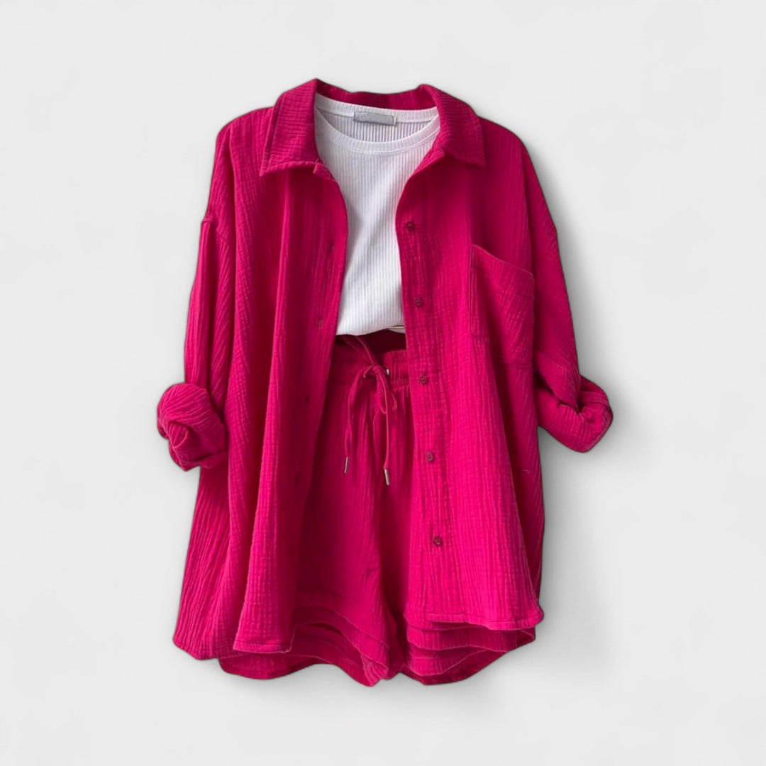 Victoria - Comfortable 2 - Piece Set - Luna Hampton