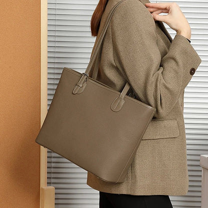 Vienna Luxe - Ciara & Fiona