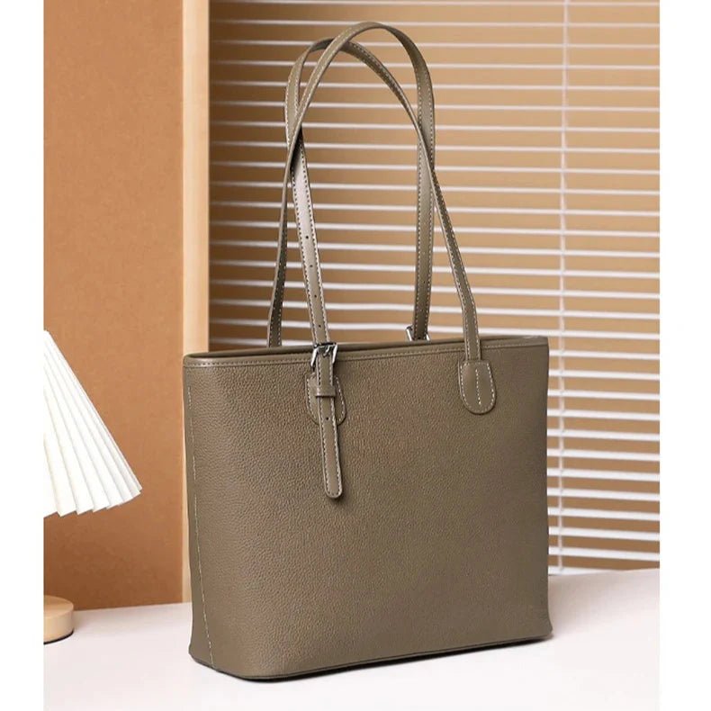 Vienna Luxe - Ciara & Fiona