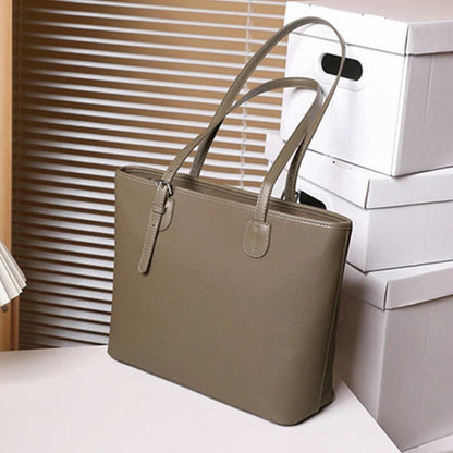 Vienna Luxe - Ciara & Fiona